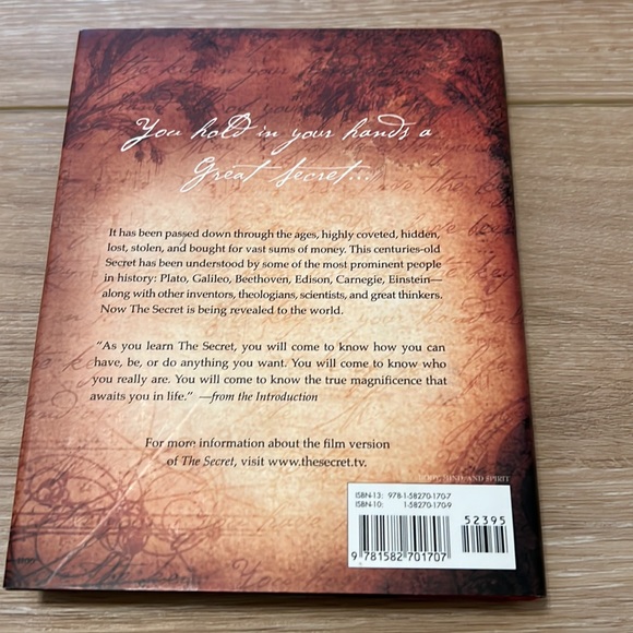 The Secret book by Rhonda Byrne - Picture 2 of 5
